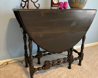 Vintage drop leaf table, candlestick legs