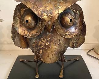 Mid Century / Brutalist Owl sculpture