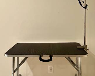 Dog Grooming Stand
