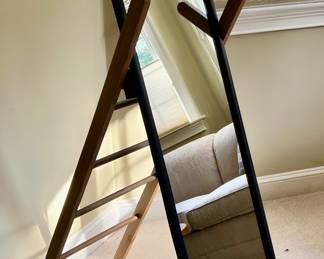 Umbria Adjustable Mirror