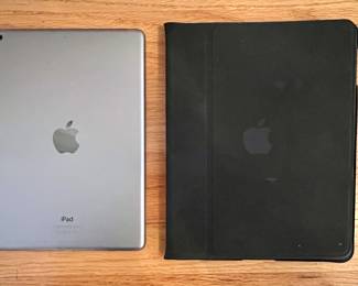 (2) iPads