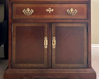 (2) Drexel Heritage Nightstands