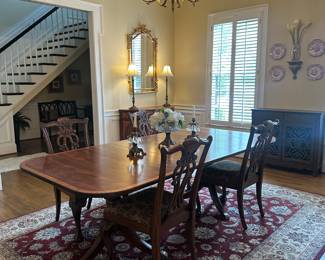 Dining room table