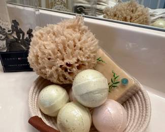 Bath bombs 
