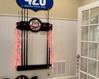 UGA themed pool stick holder