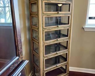 GREAT display cabinet