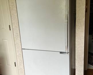 KITCHENAID BOTTOM FREEZER REFRIGERATOR