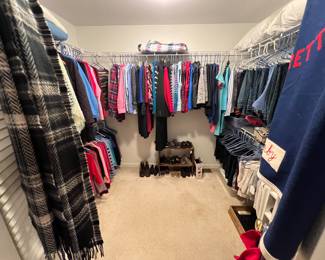 CLOSET FULL OF CLOTHING MUCH OF IT FROM TALBOTS 6P/8P/XS/S