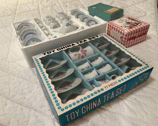 CHINA TEA SETS FOR CHILDREN