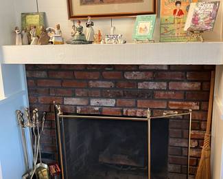 FIREPLACE SCREEN AND TOOLS