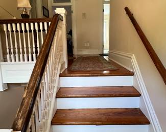 SEVERAL BEDROOMS AND 2ND AND 3RD FLOORS