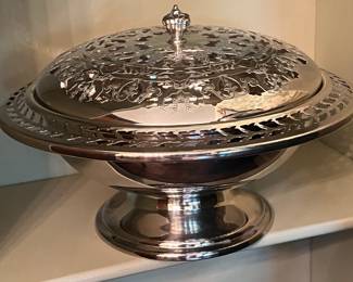 Lovely vintage flower arranger