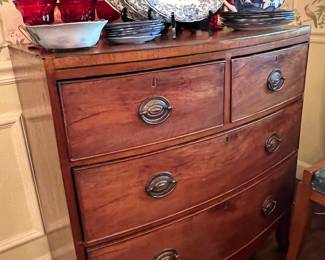 Lovely antique six drawer bow front chest