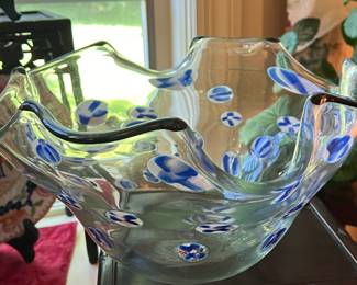 Wonderful studio art glass bowl by Hershey