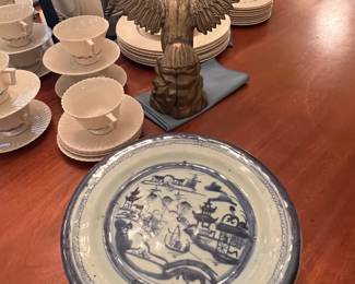 Set of wonderful antique Chinese plates