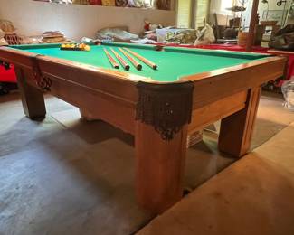 Gandy Pool Table