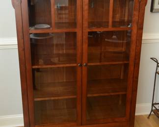 High Point Furniture Cherry Display Cabinet 