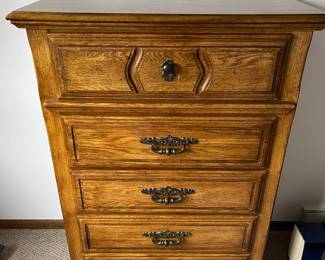 American Drew Dresser