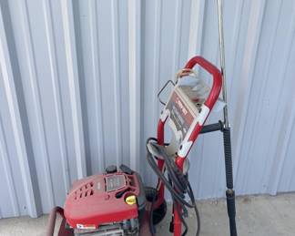 Troy-Bilt 2550 PSI Pressure Washer - Gas Powered
