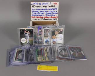 2:Group lot of sports cards