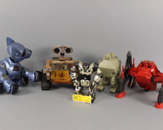 257:Yanchus Coll. Misc toy lot