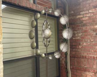 Outstanding Metal Yard Art sculpture 