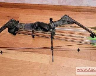 21 BROWNING MIDAS Compound Bow.