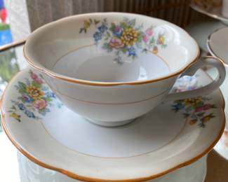 Noritake China/Pink and Yellow Rose Themed Teacup & Saucer