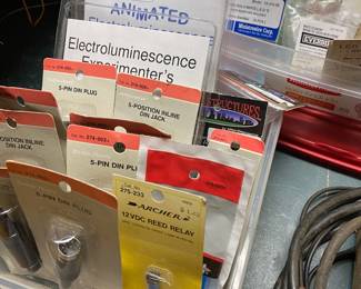 Model Train Parts & Accessories