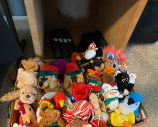 Assortment of Ty Beanie Babies