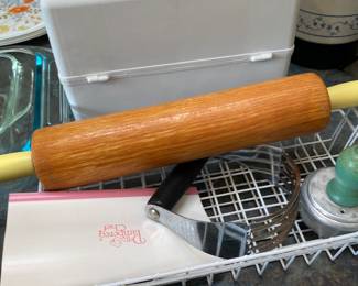 Wooden Rolling Pin with Yellow Handles
