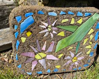Broken Glass Mosaic Stone