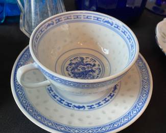 Rice Eye Dragon Tea Cup & Saucer
