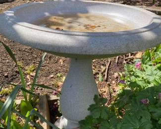 Mini Outdoor Bird Bath