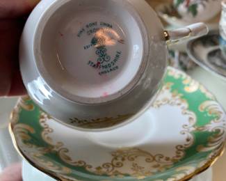 Green/Gold Crown Staffordshire Fine Bone China Tea Cup & Saucer