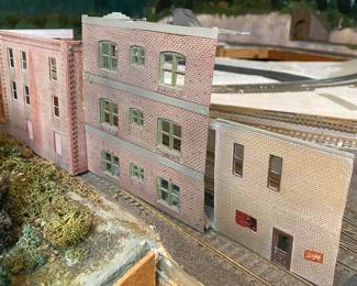 Model Train Parts & Accessories
