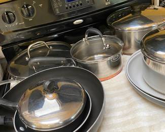 Assortment Of Pans & Skillets