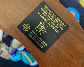 Davric  Australia Hand Painted Kangaroo/Lizard Design Boomerang - Size 18"