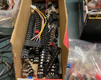 Model Train Parts & Accessories