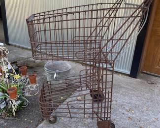Antique Shopping cart