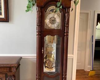 Howard Miller Floor Clock - Lindsey 611-046.  Wound up weekly.
