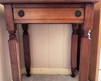 Sweet small antique table with scalloped dovetailing 