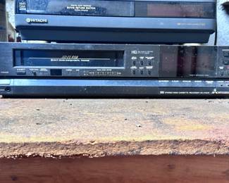 Mitsubishi VCR HS-413 UR