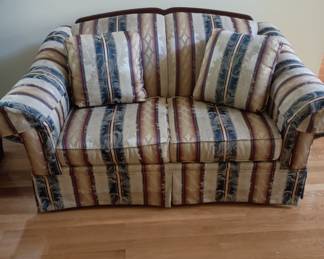love seat with accent pillows in great shape