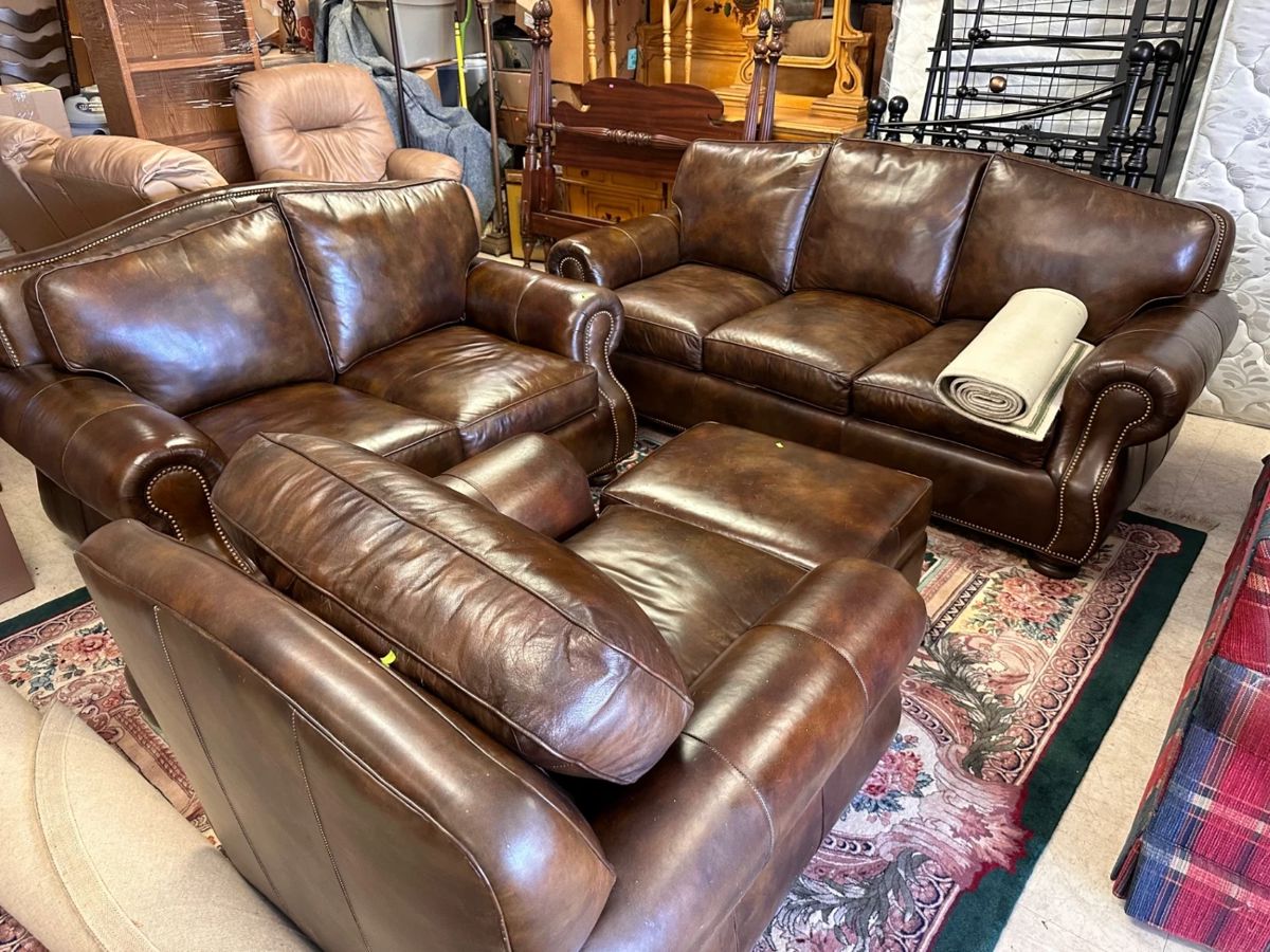 1 Brown Leather Sofa Set