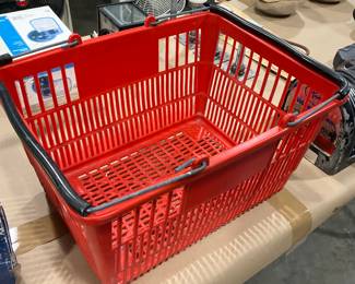 Vintage shopping basket 