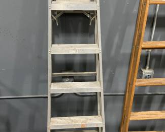 6’ Aluminum Step Ladder.