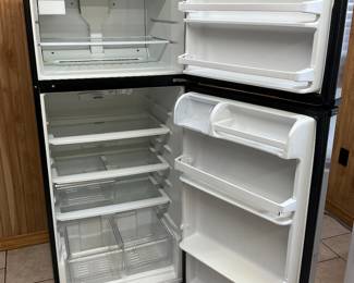 Whirlpool Refrigerator 