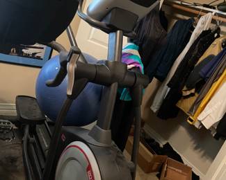 Elliptical machine