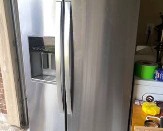 Very nice stainless refrigerator